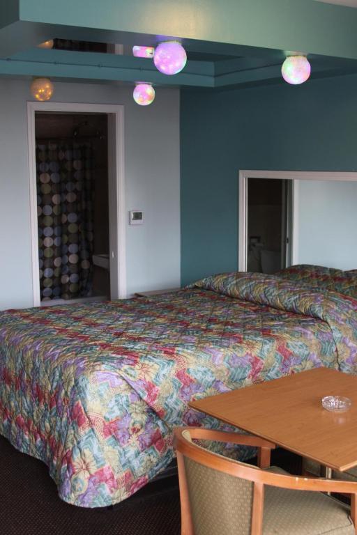 New Relax Inn Bridgeview Szoba fotó